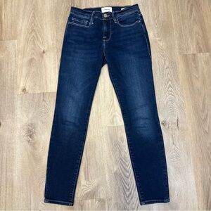 Frame Denim Le Skinny de Jeanne Crop Blue Jeans